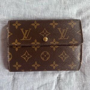 Louis Vuitton Monogram Trifold Wallet
